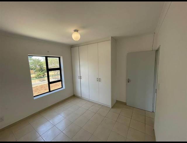 2 bed property to rent in OAKDALE